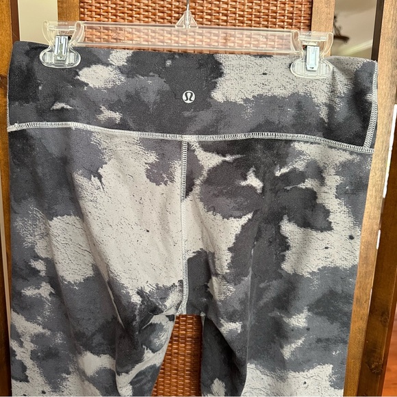 Lululemon Wunder Under Floral Platoon Silver Spoon Ambient Grey Silver Spoon 10 - Picture 4 of 7